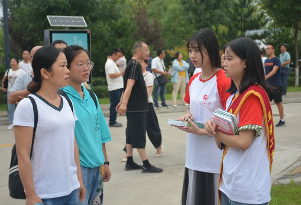 志愿者JPG_3353 - 副本.JPG