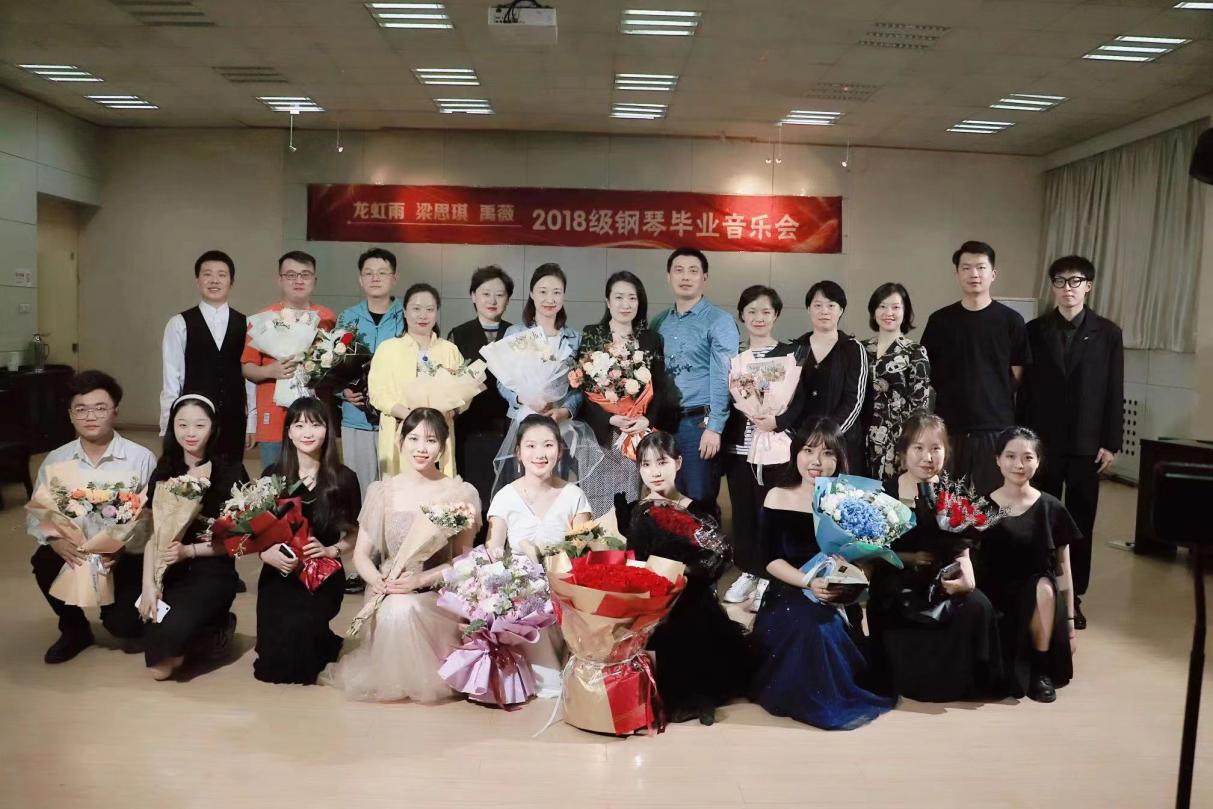 7e705686f75fcceeb1e73d6f984dd1a