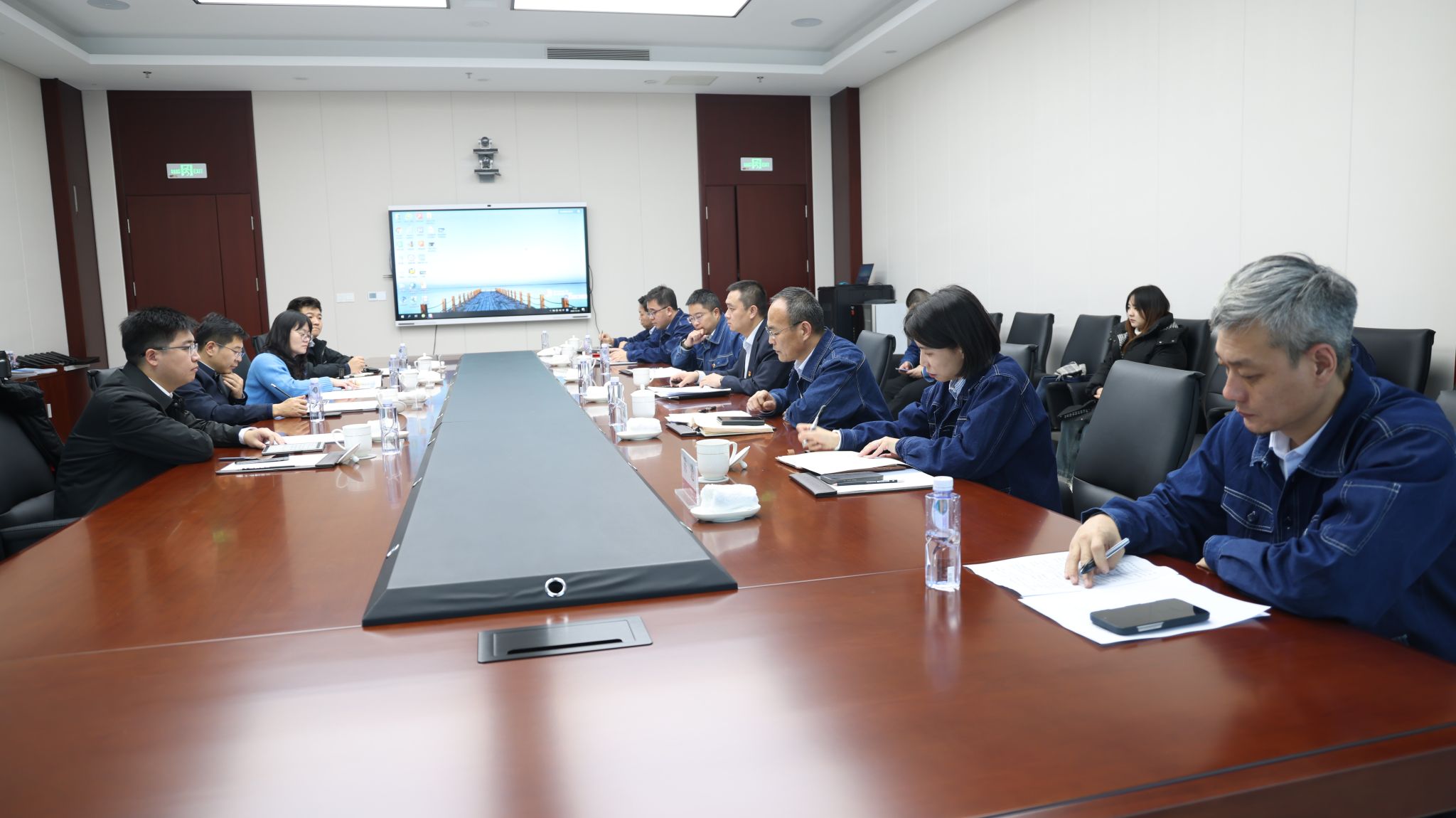 圖示, 示意圖

中度可信度描述已自動生成:ver1